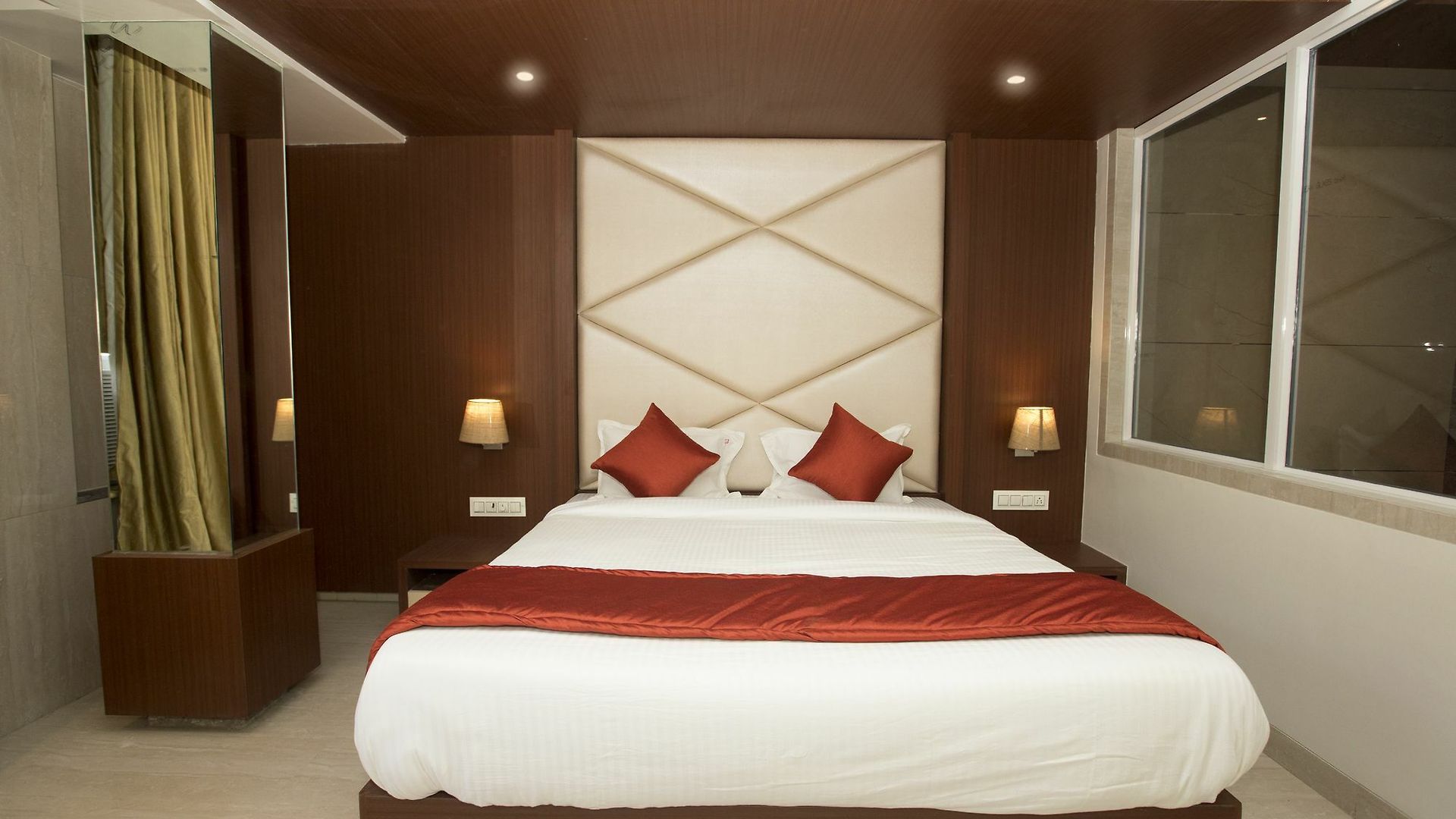 Hotel Spring 3*