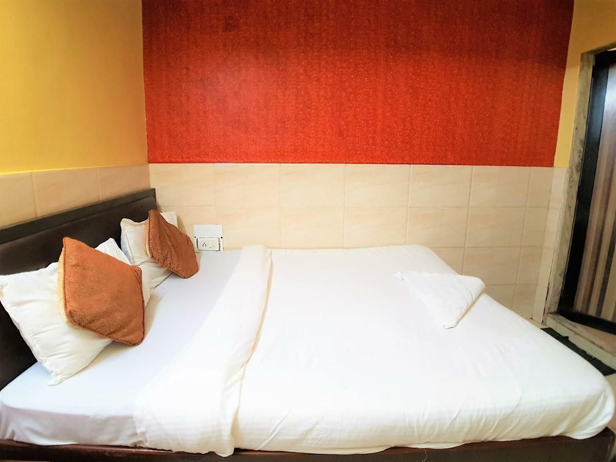 Hexa Classic Hotel 2*