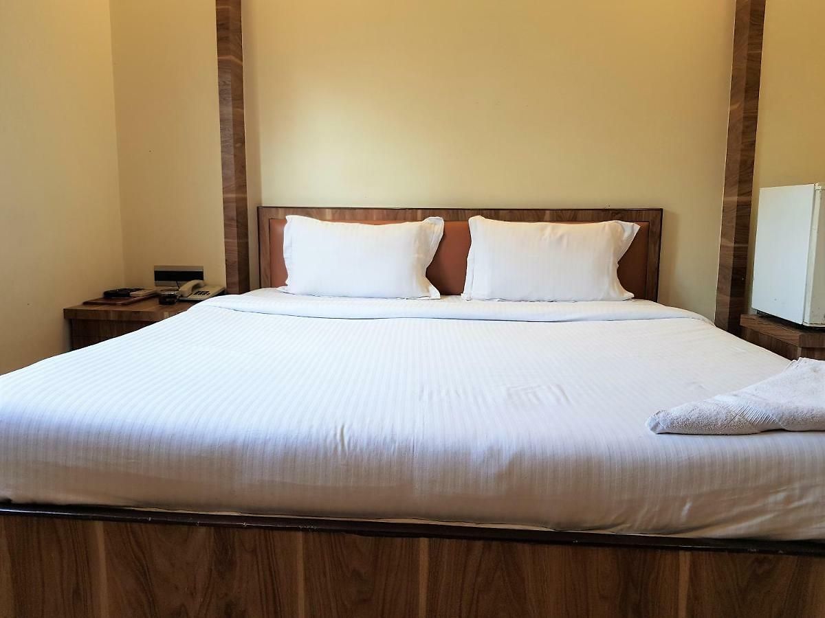 Hexa Benzy Palace Hotel Mumbai
