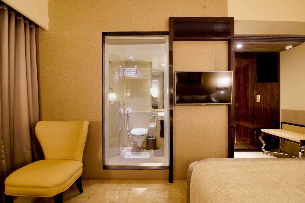 Hotel Sai Palace Grand, Malad Mumbai