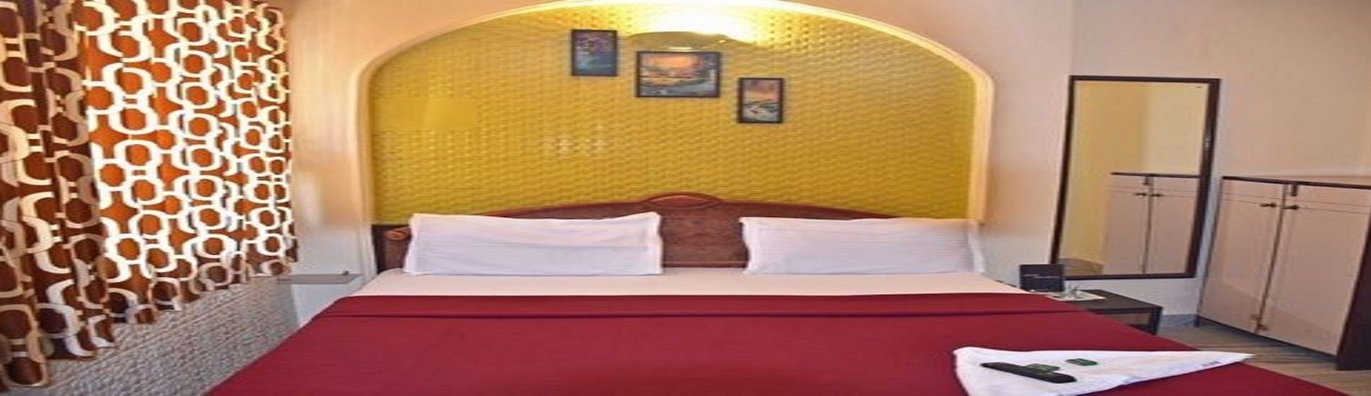 Hotel Maangta 111 @ Andheri East Mumbai