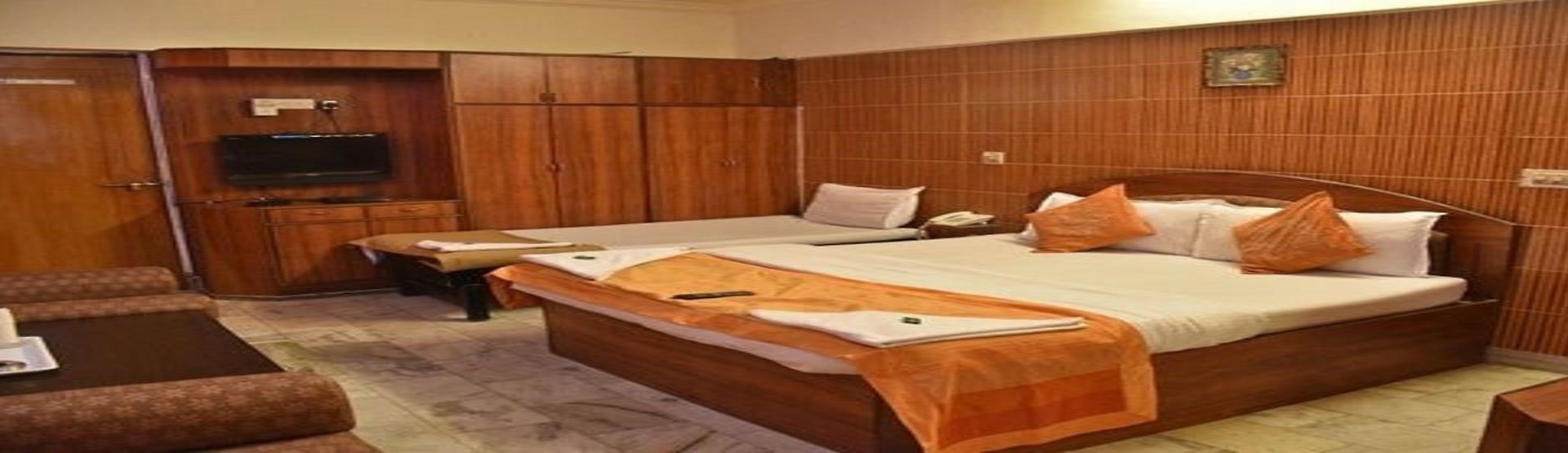 Hotel Maangta 111 @ Andheri East 3*