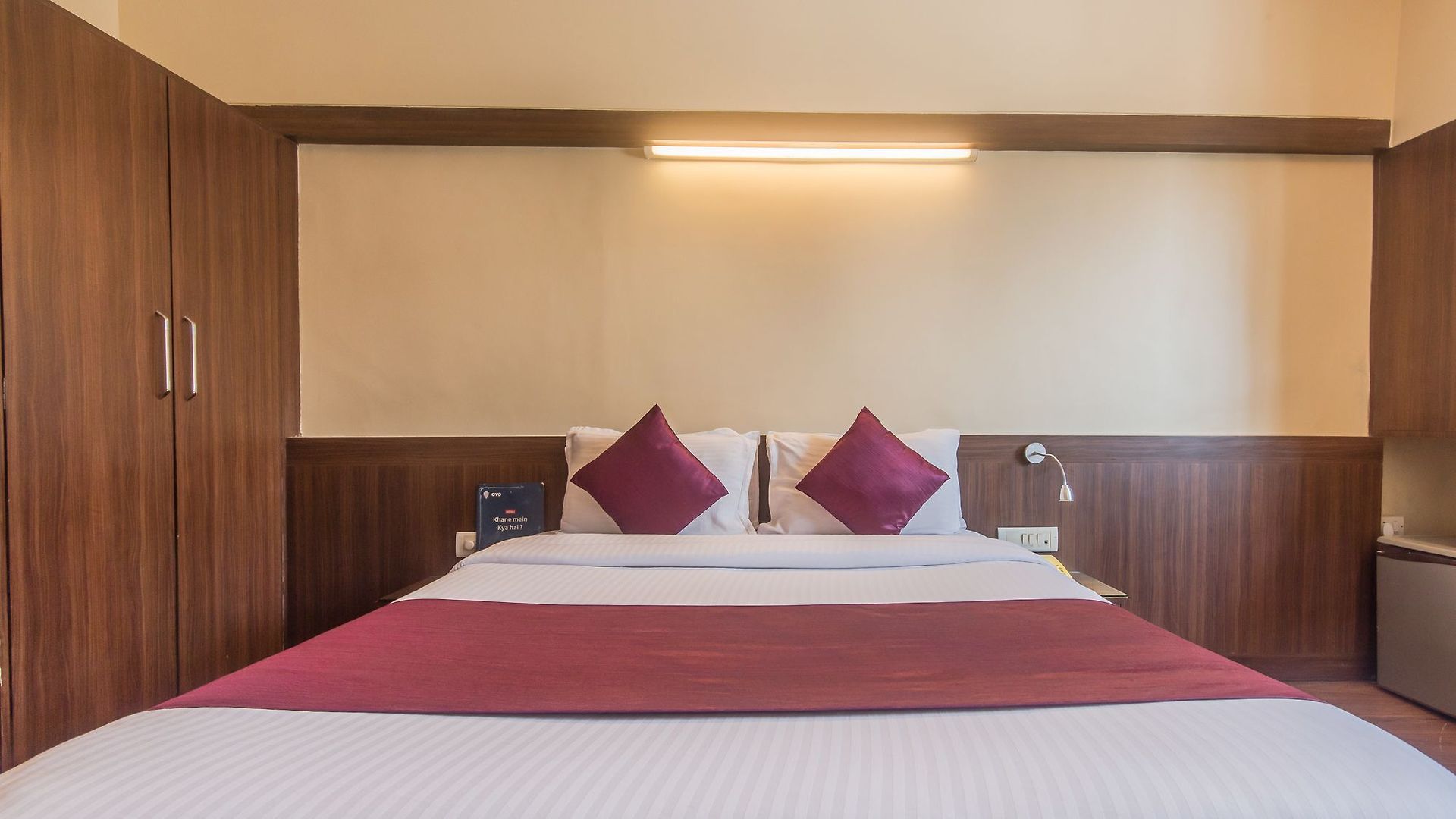 Neelkiran Hotel 3*