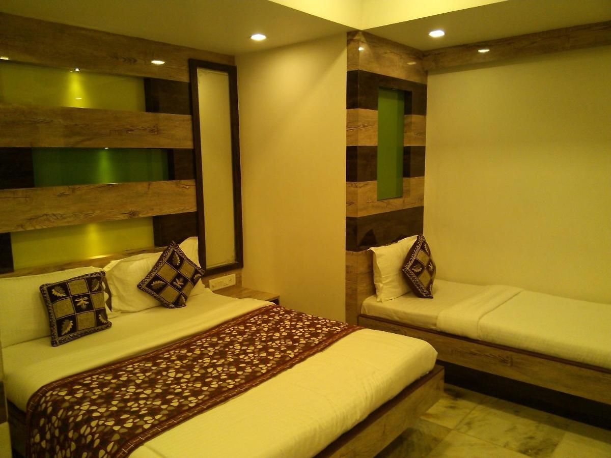Oc Residency * Mumbai
