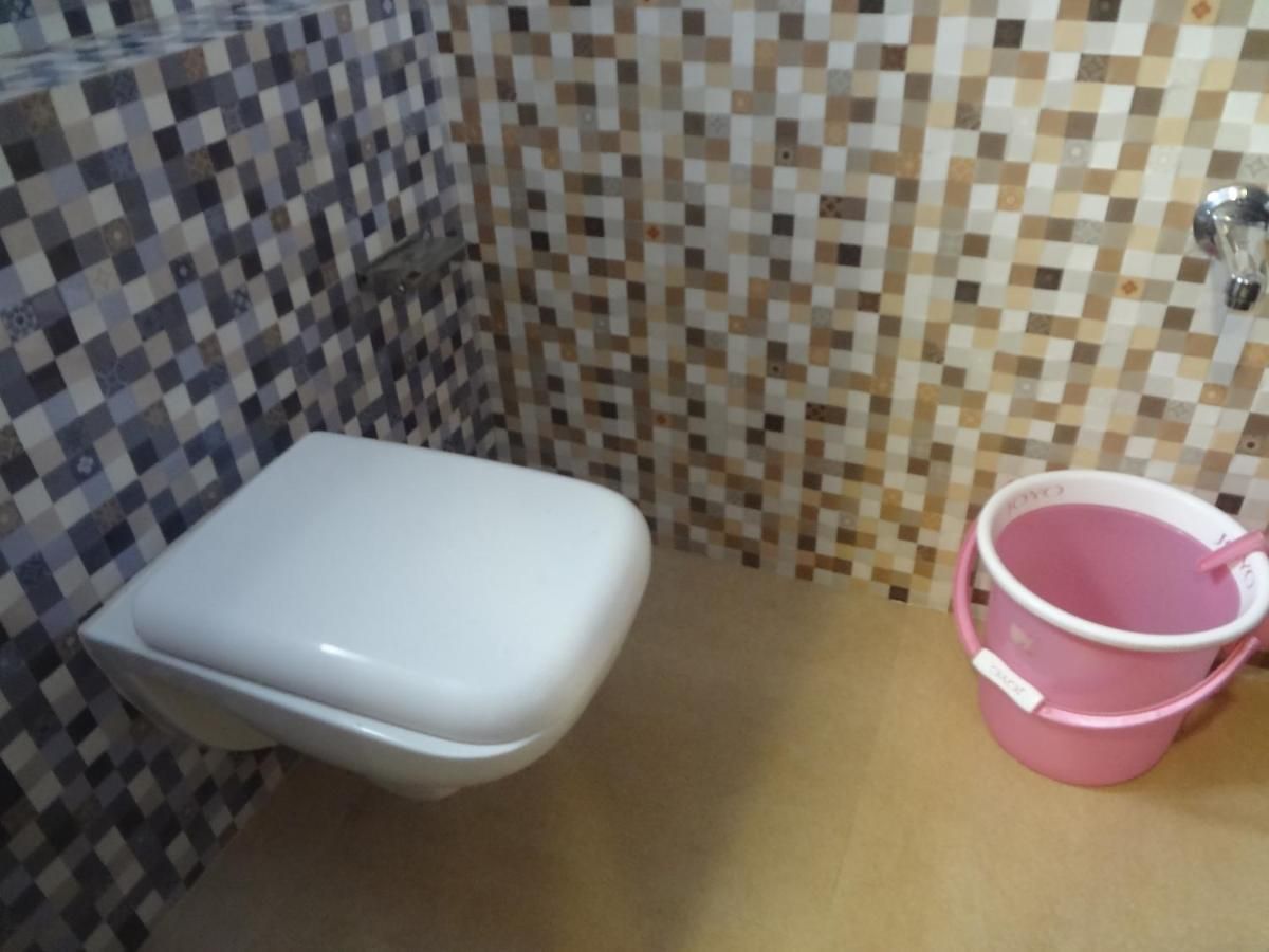Hotel Karishma 2*