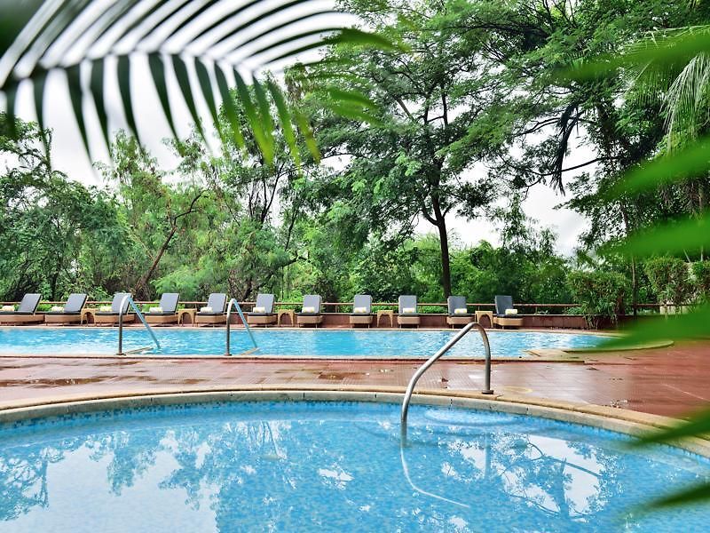 Marriott Executive - Lakeside Chalet,
