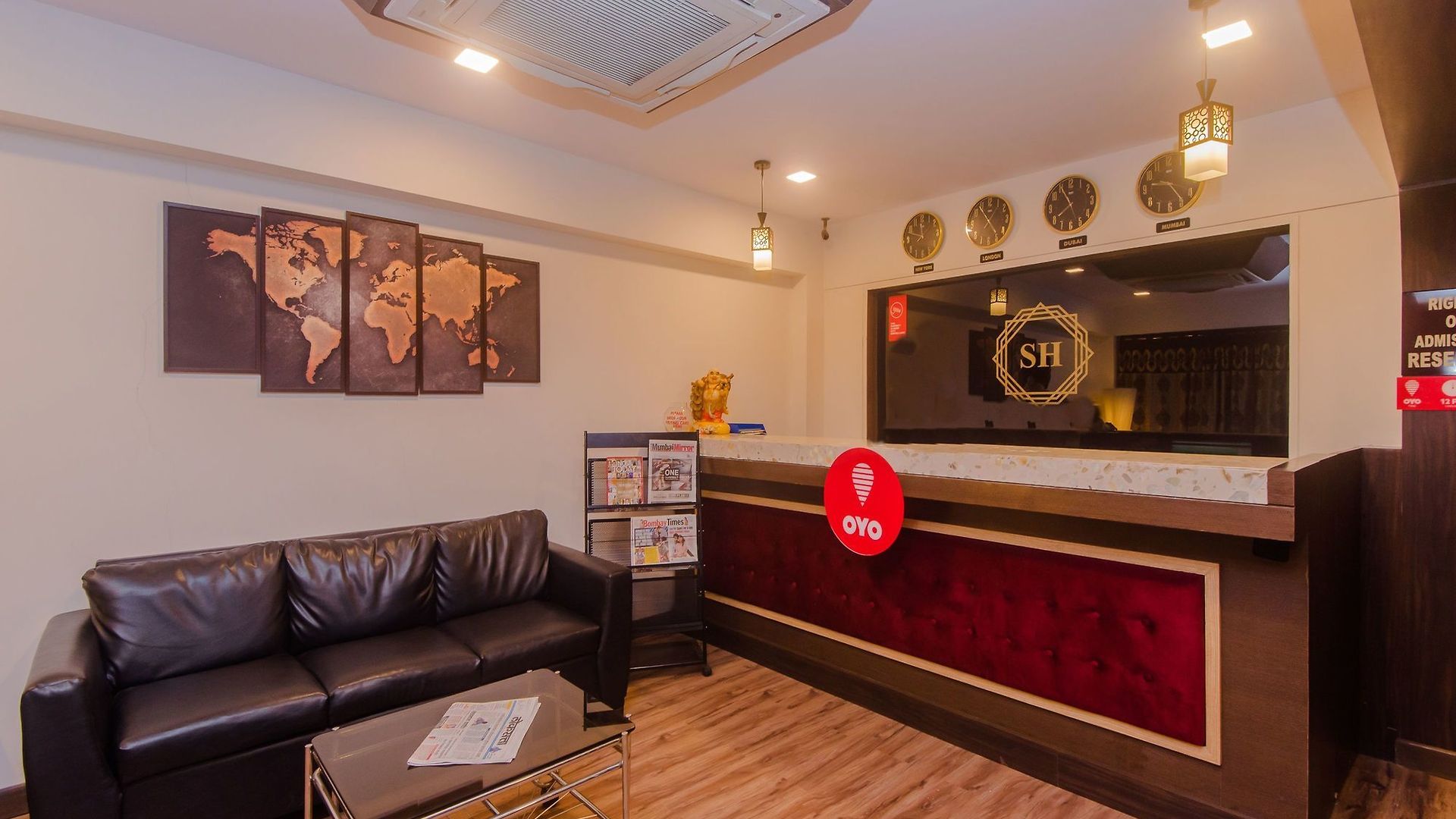 Hotel Oyo 10354 Shantidoot 2*