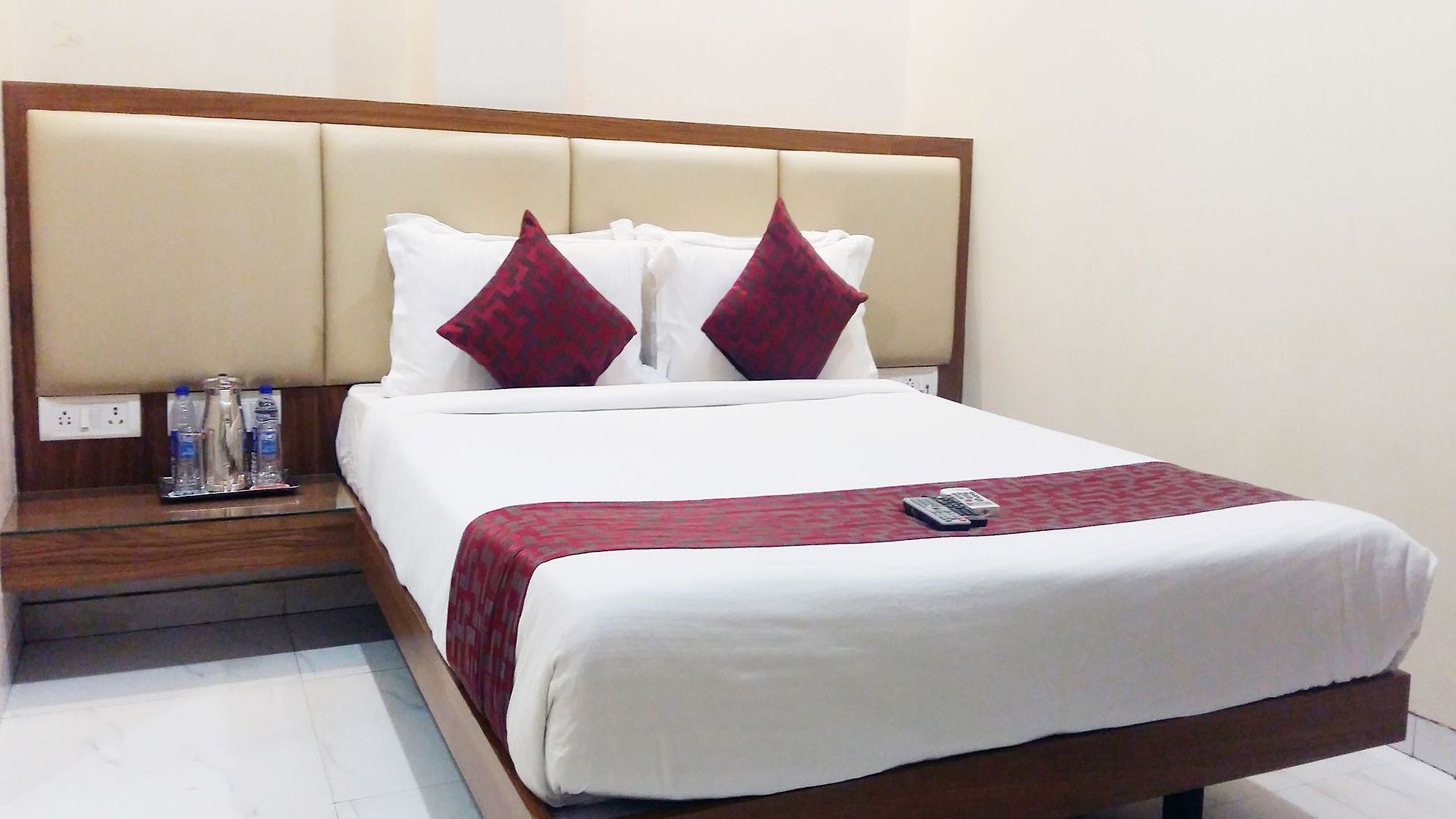 Address 3* Mumbai