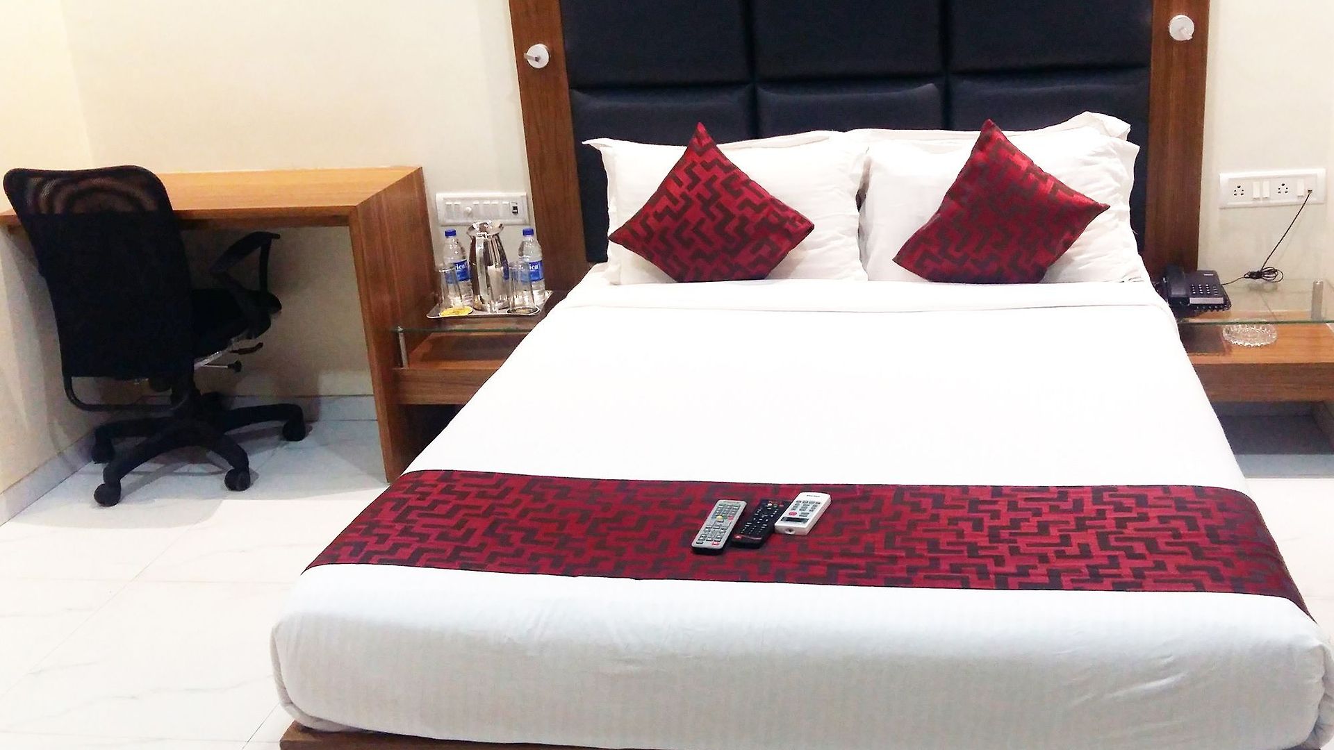 Address 3* Mumbai