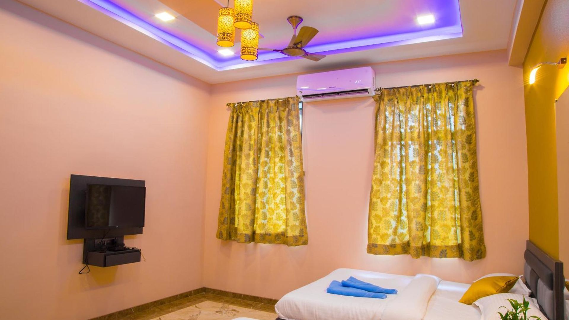 Hotel Tourister Mumbai