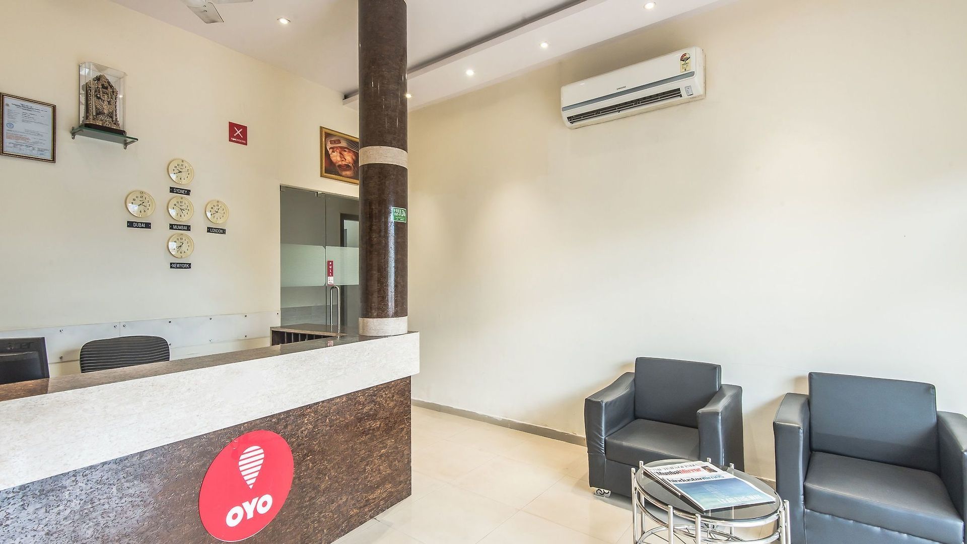 Oyo 845 Kailash Park Mumbai