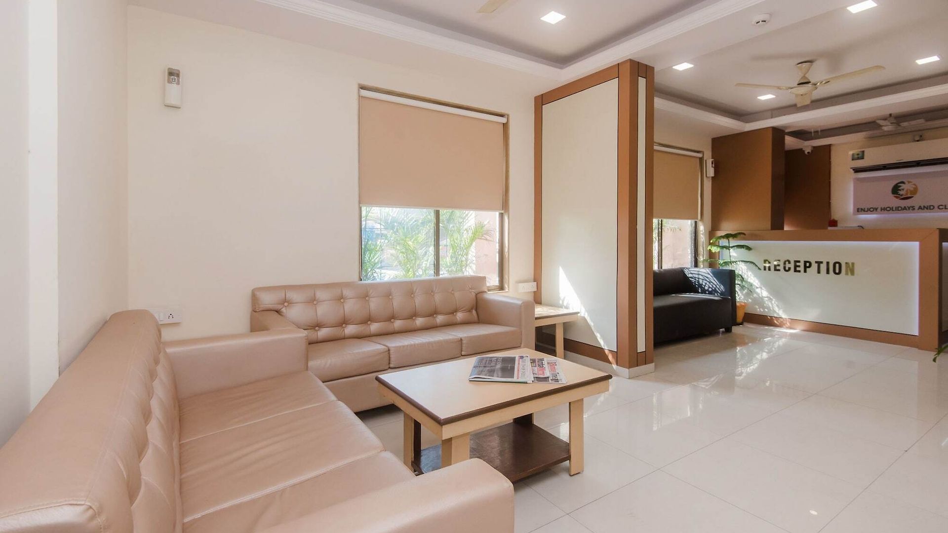 Hotel Capital O Orbit Near Infiniti Mall Mumbai