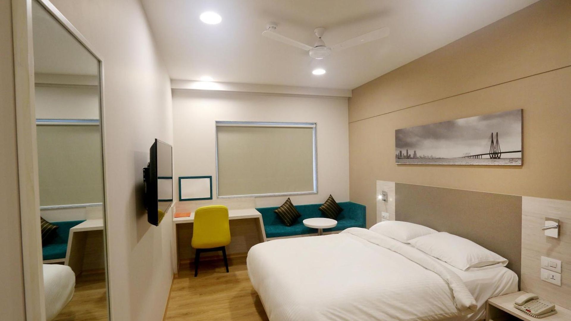 Hotel Mumbai, Andheri