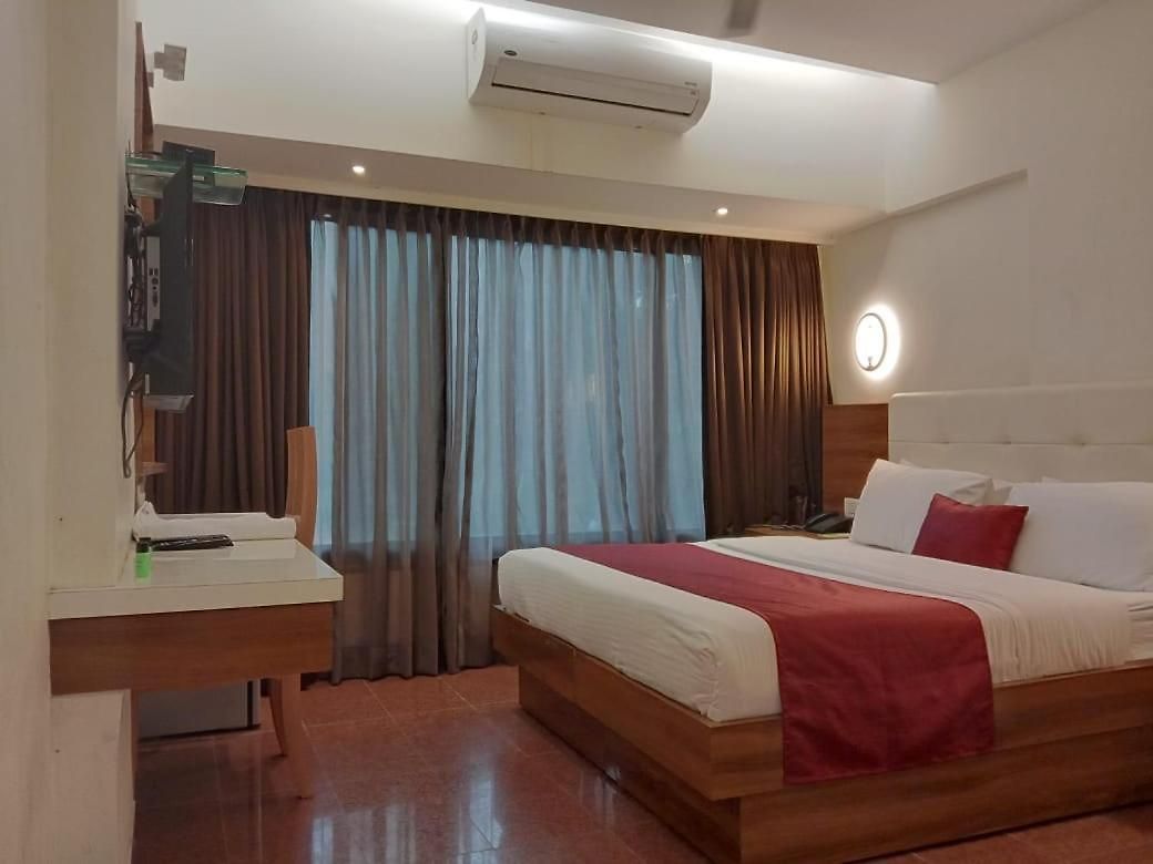 Hotel Milan International Mumbai