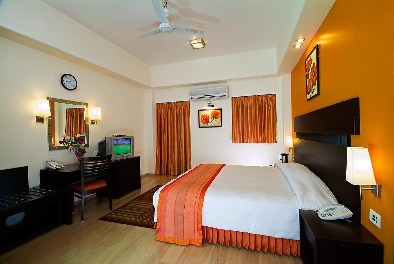 Chateau Windsor - Marine Drive Hotel 3*