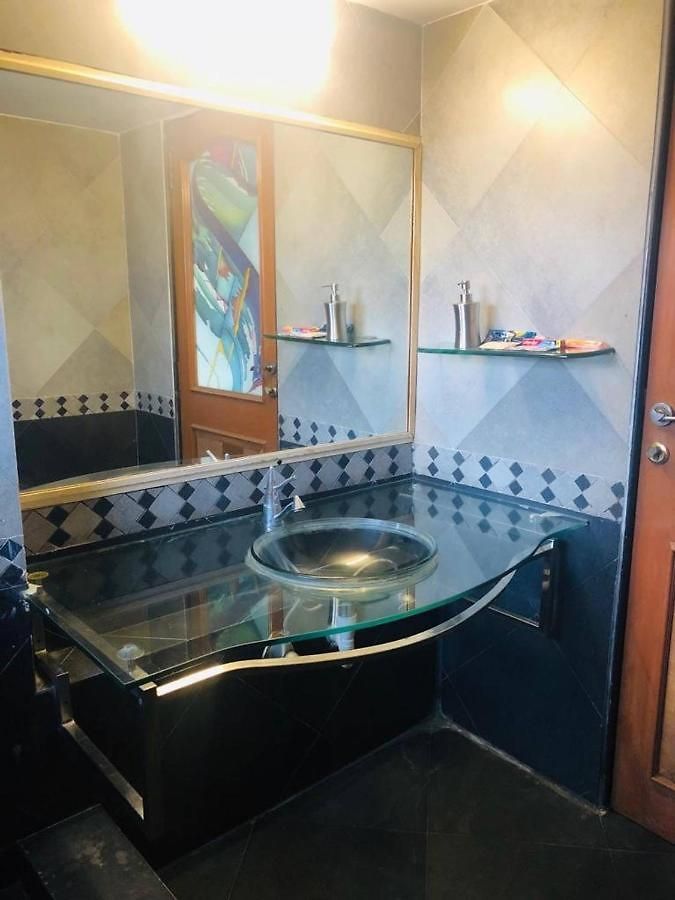 Comfortable & Relaxing In Bandra East Guest house *