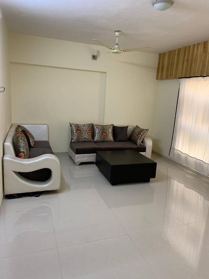 Sea View With Reasonable Price In Parel Mumbai