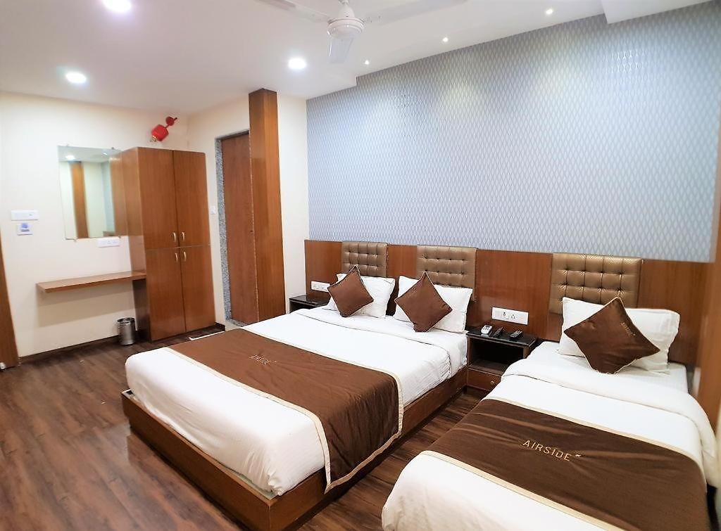 Hotel Airside 3*