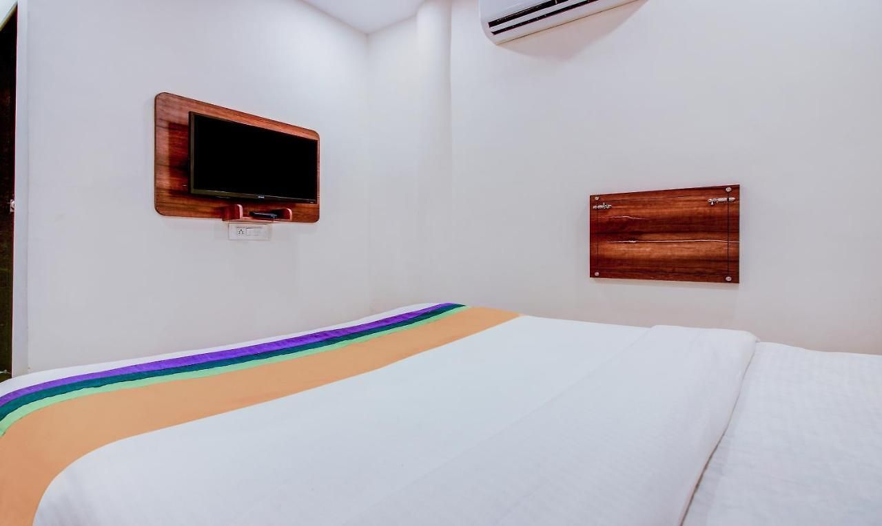 Hotel Treebo Trip Vijay 3*