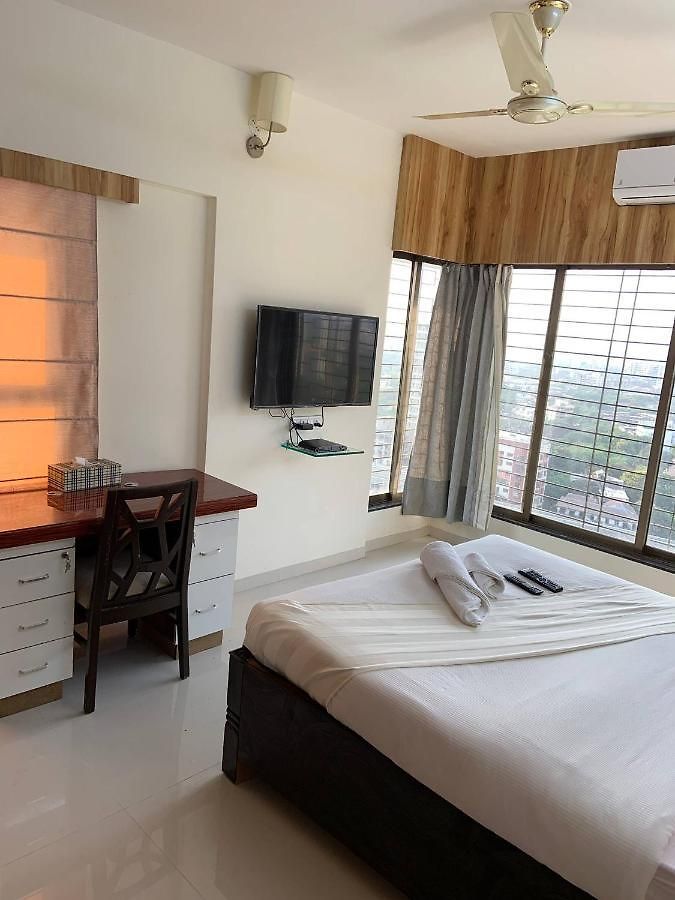 Comfortable & Relaxing In Bandra East