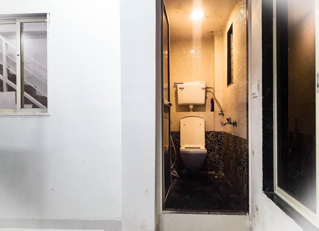 Royal Palace Hostel Mumbai