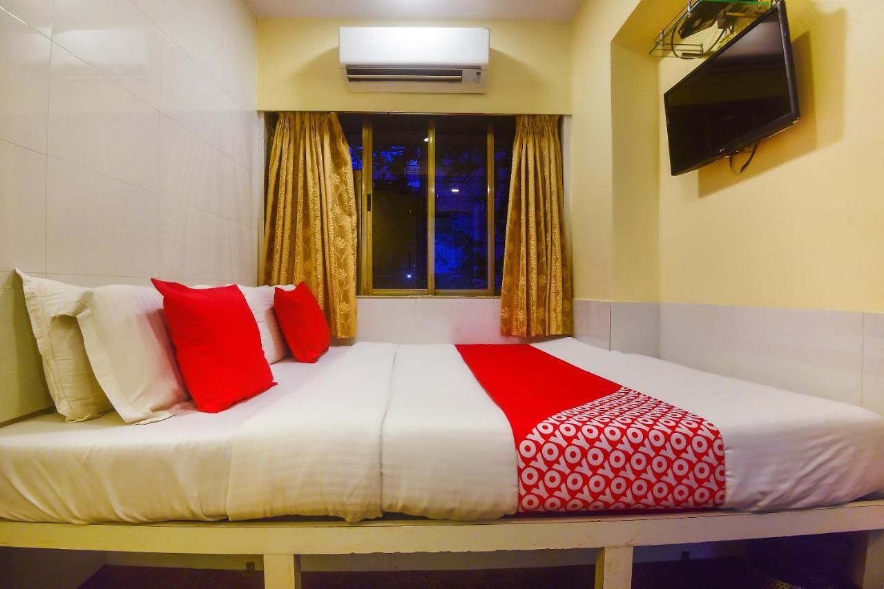 Oyo 64101 Bandra Terminus Hotel