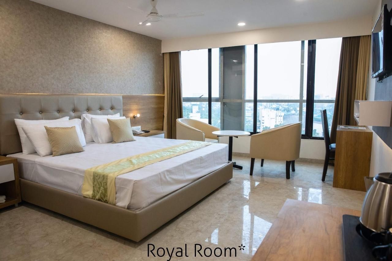 Grace Galaxy Hotel 2*