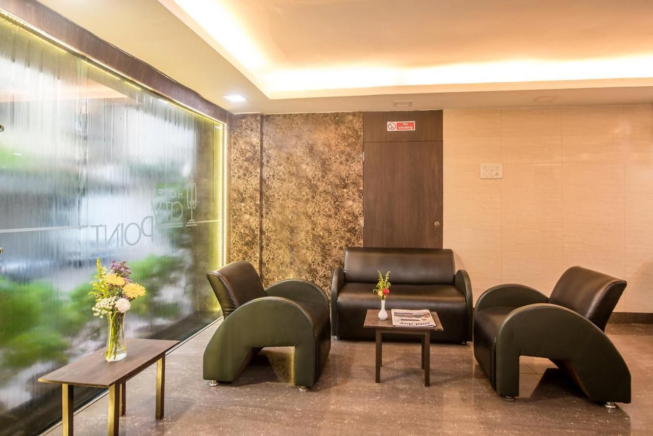 Point Dadar Hotel 2*