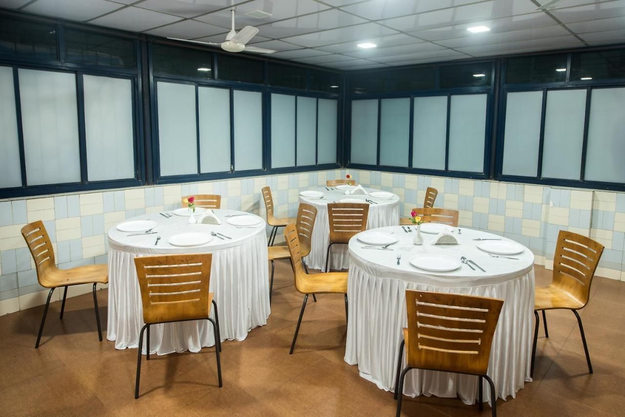 Hotel Point Dadar Mumbai