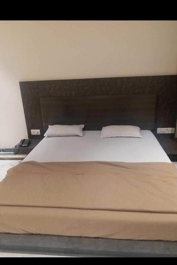 Central Park Hotel Mumbai