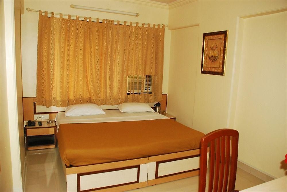 Mina International 3*