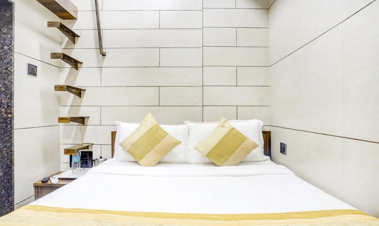 Hotel Dadar Near Station