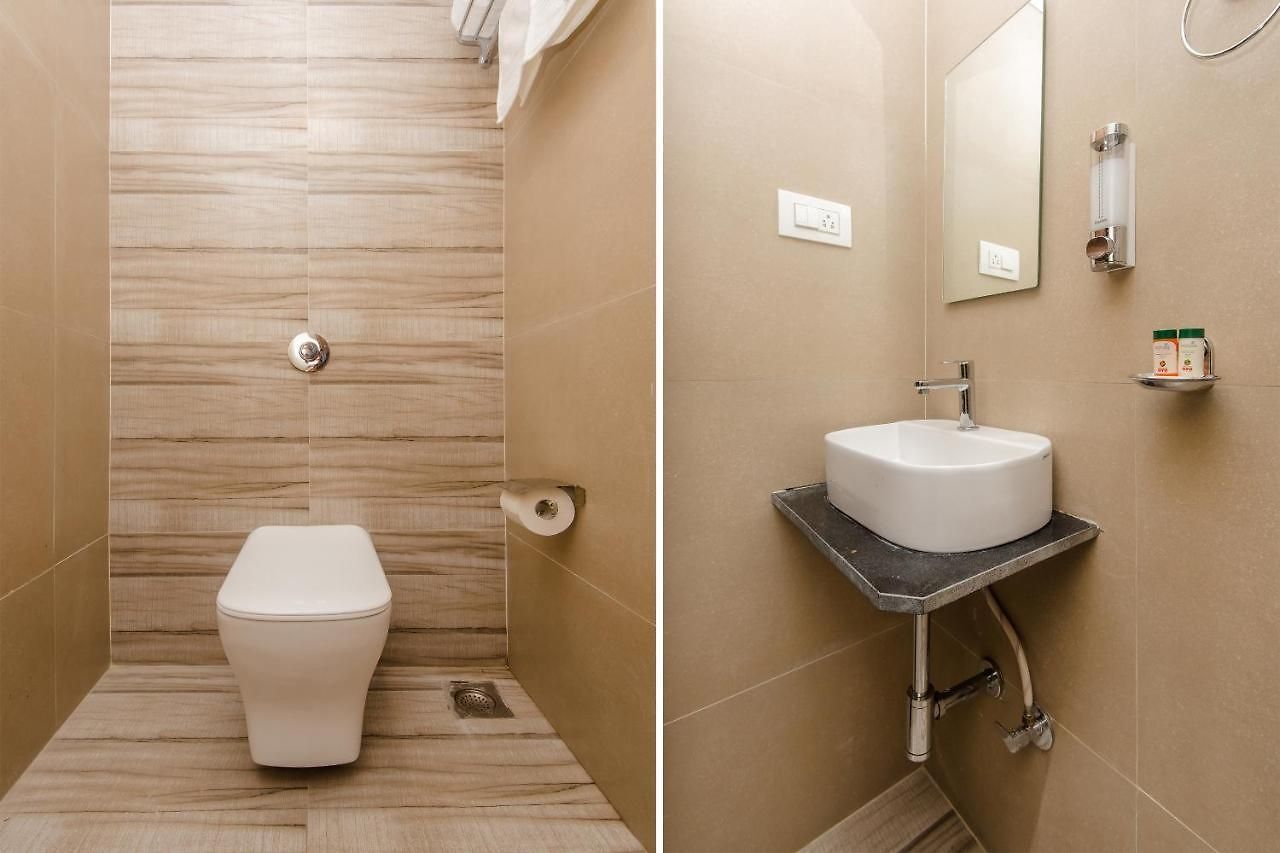 Hotel Axis International Mumbai