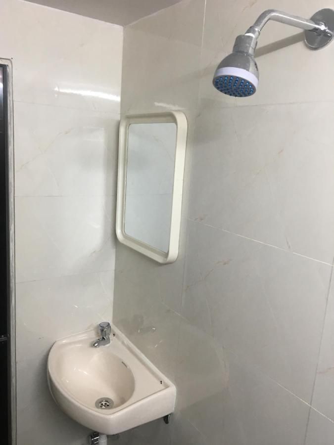 Vnest * Mumbai