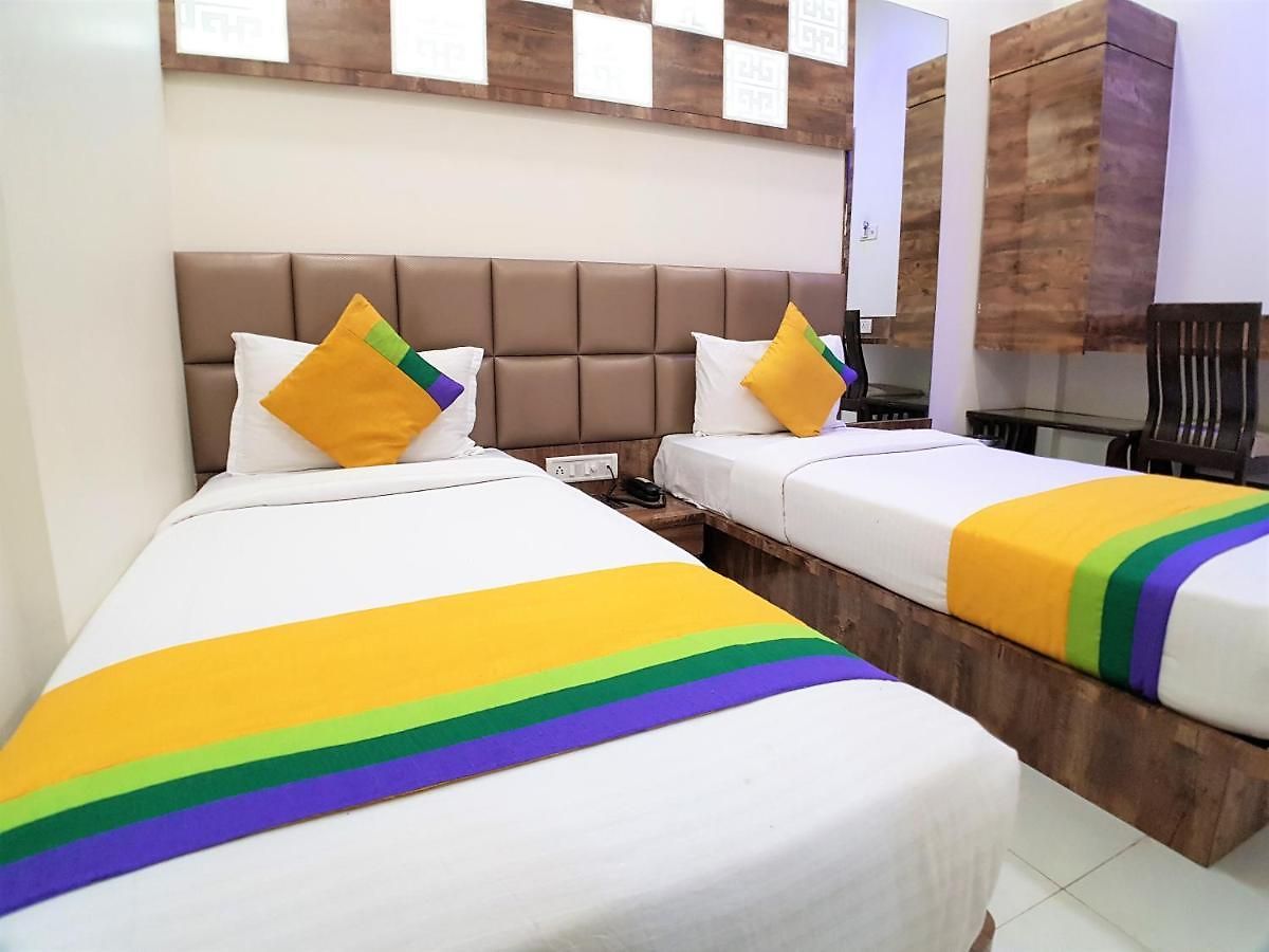 Hotel Hexa Magnet 3*