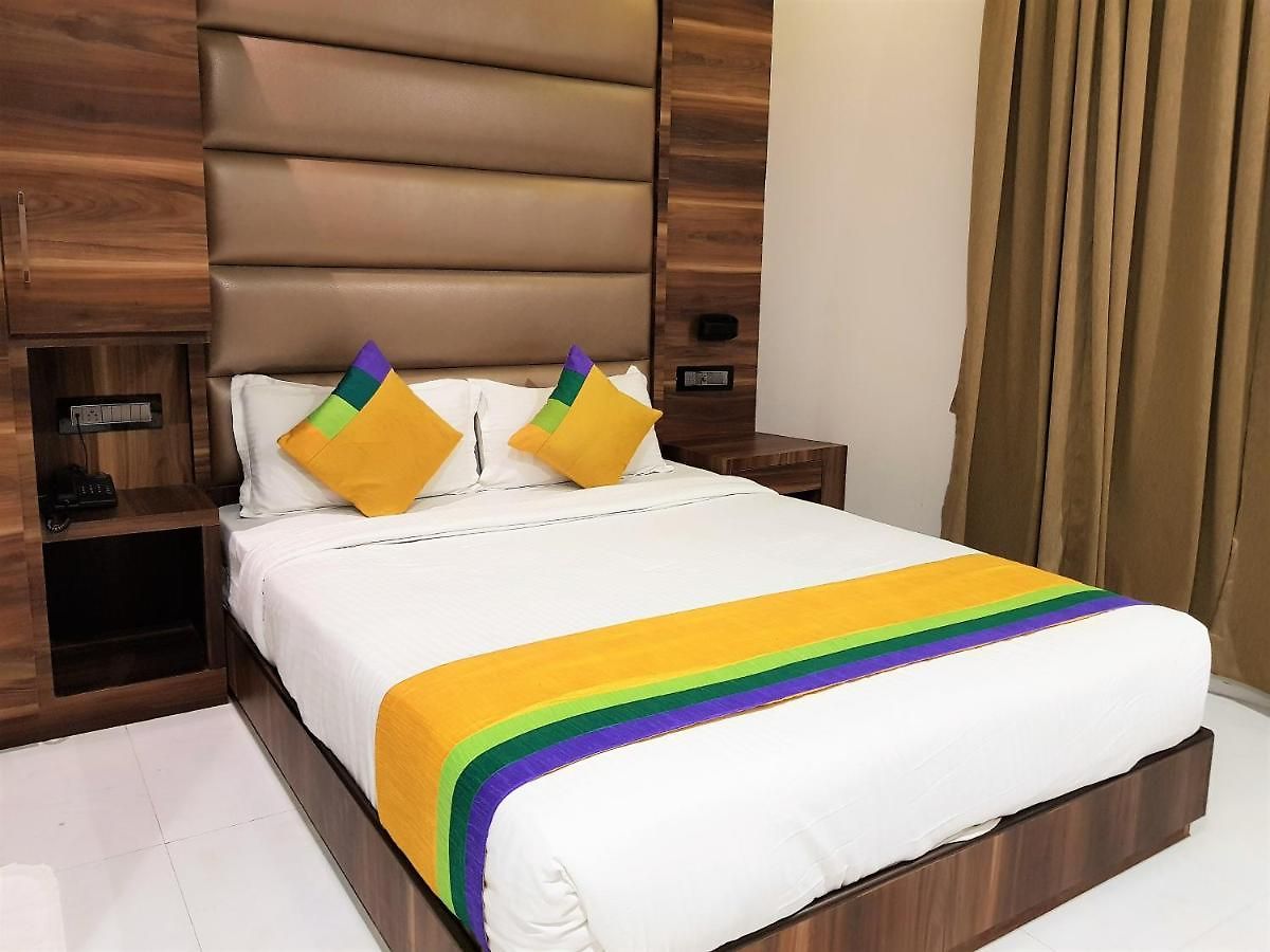 Hotel Hexa Merit-on Residency Mumbai