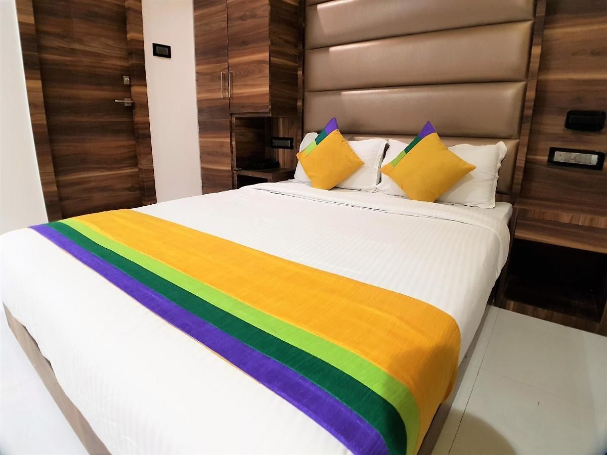 Hexa Merit-on Residency Hotel 3*