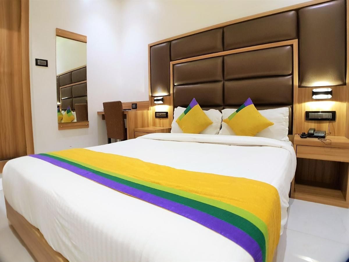 Hexa Merit-on Residency Hotel Mumbai
