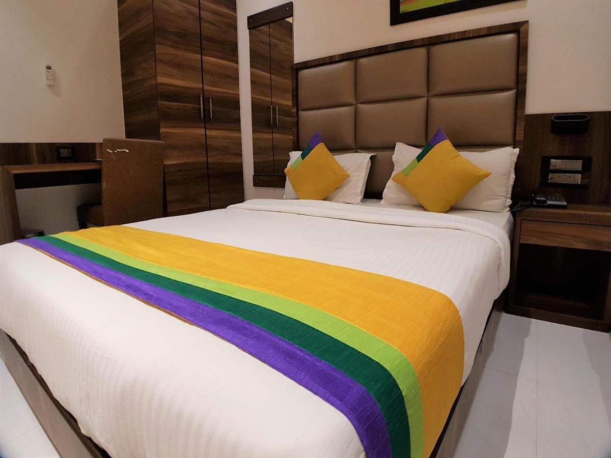Hotel Hexa Merit-on Residency Mumbai