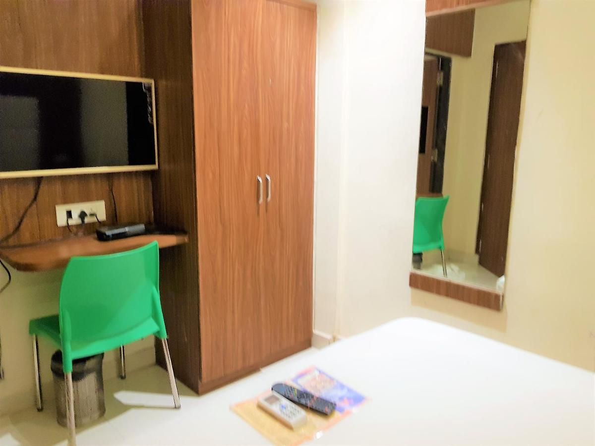 Hexa New West 3* Mumbai