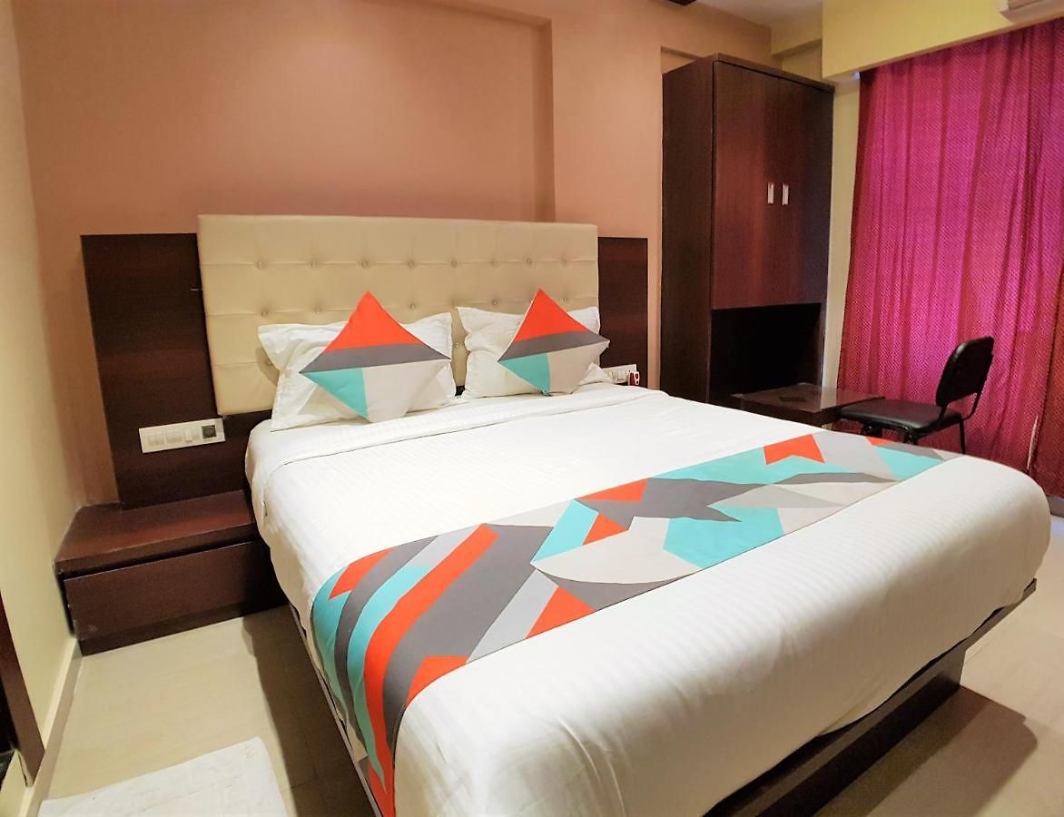 Hexhotel Malad Mumbai