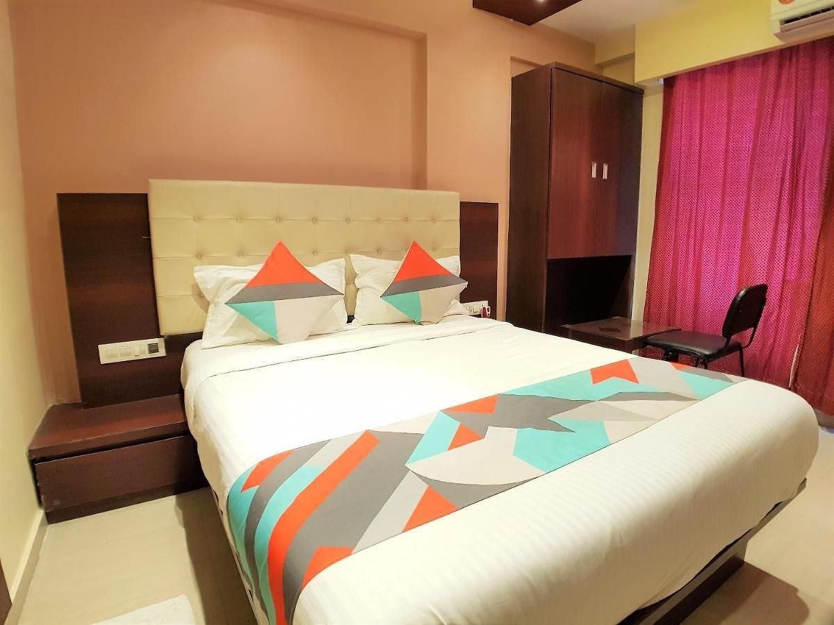 Hotel Hexhotel Malad