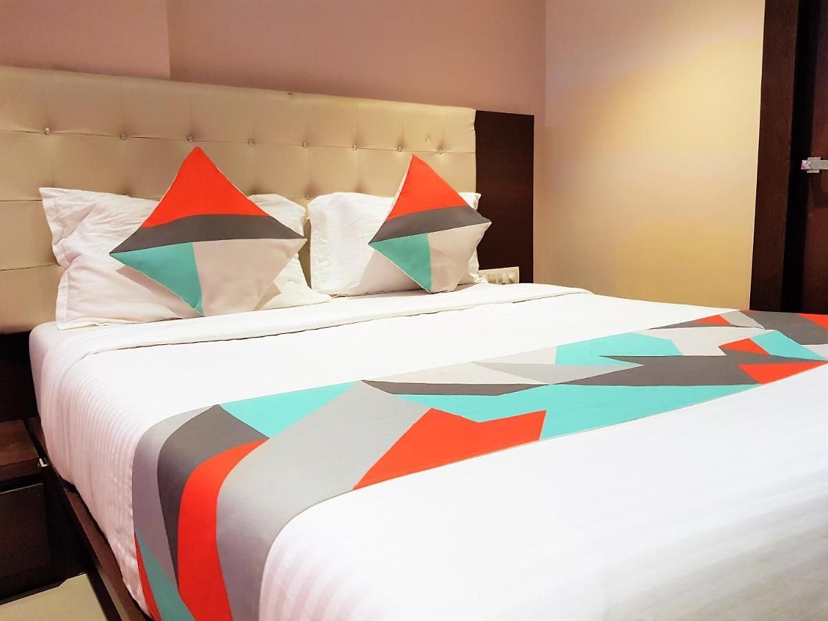 Hotel Hexhotel Malad