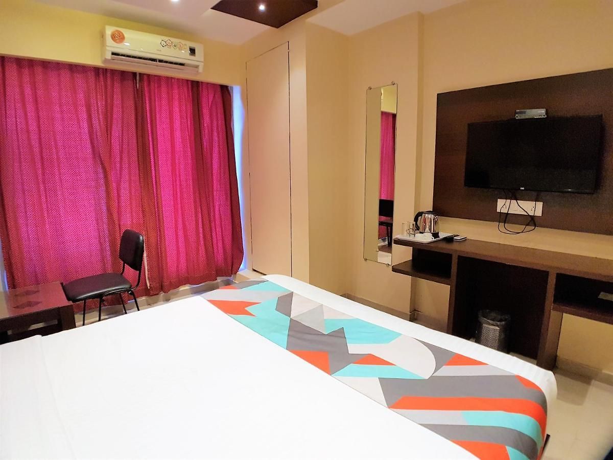 Hexhotel Malad Mumbai