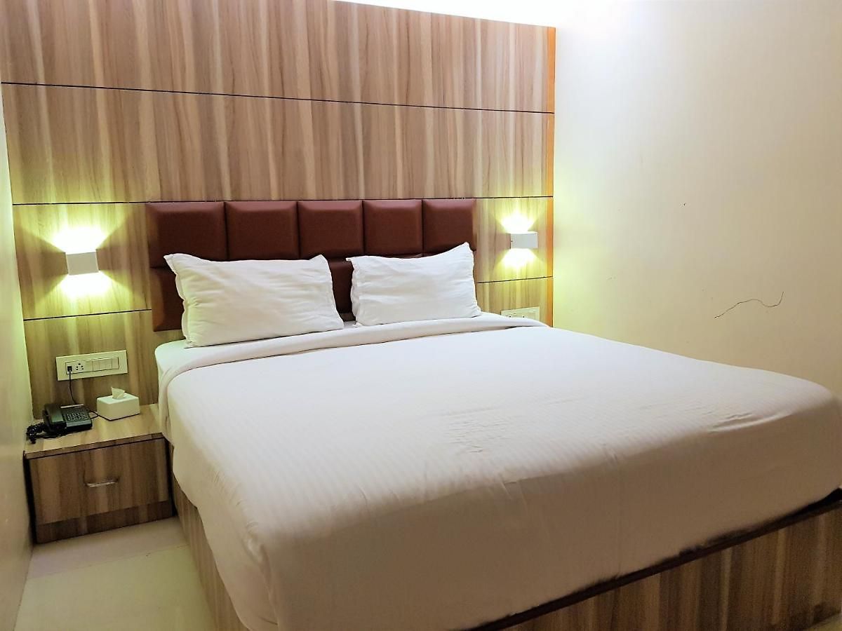 Hexhotel Wellin Mumbai