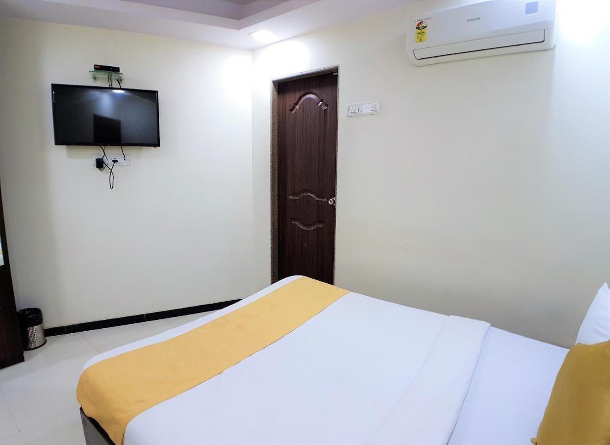 Hexa Zee Hotel