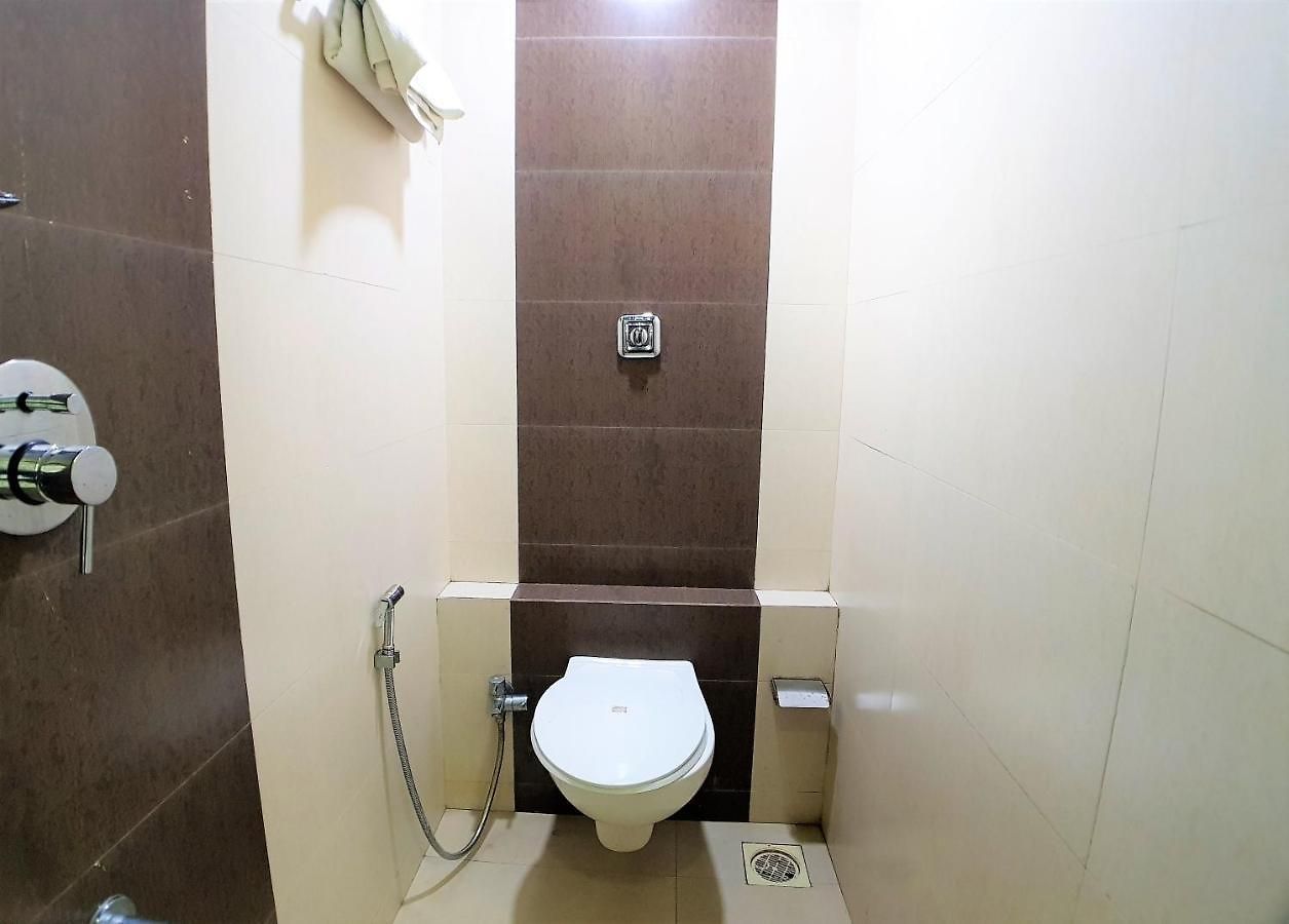 Hotel Hexa Zee 3*