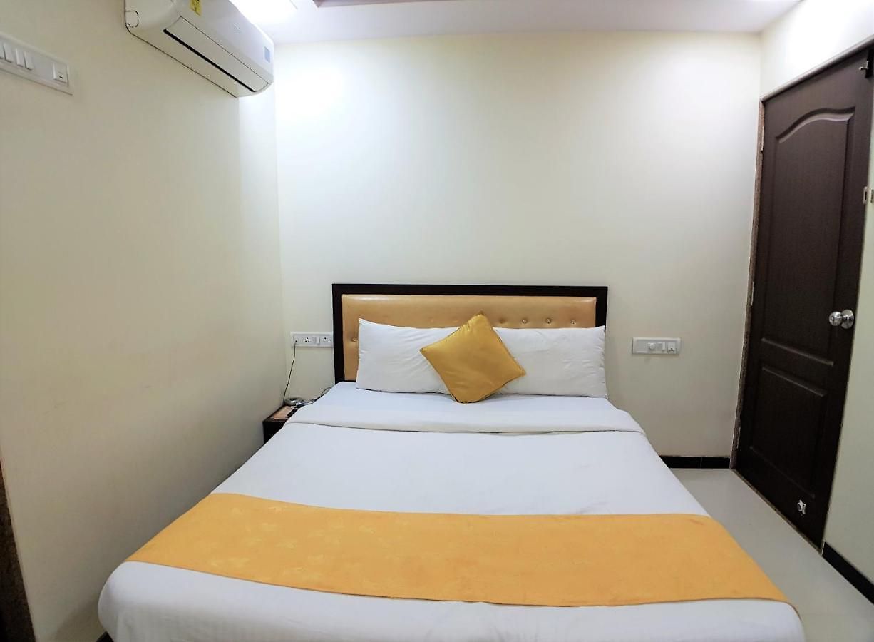 Hotel Hexa Zee Mumbai
