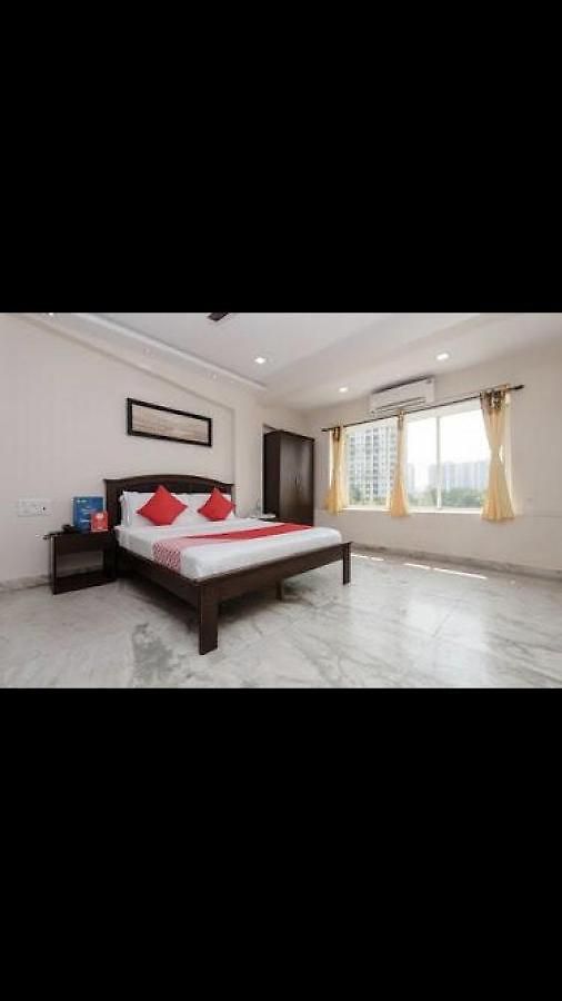 Lake View Bed & Breakfast Mumbai
