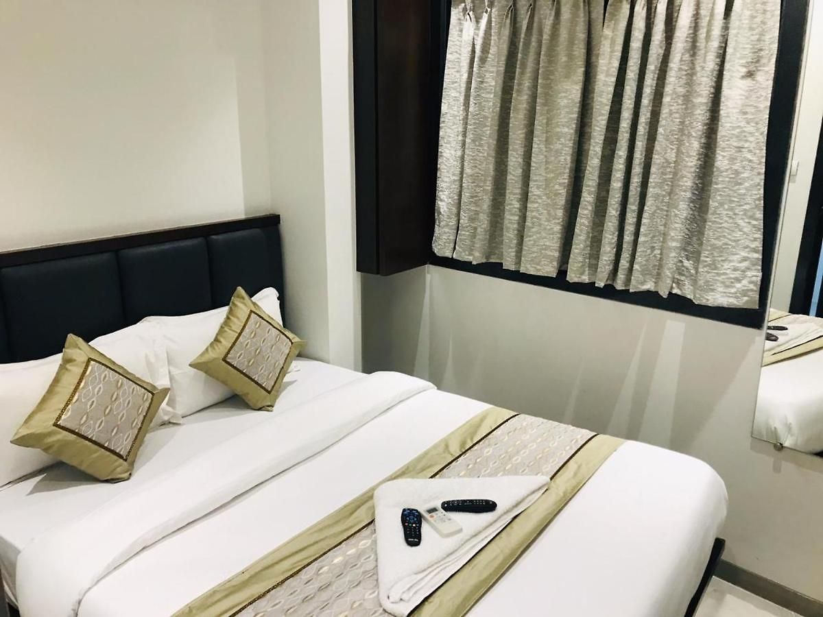 Flora - Hotel 3*